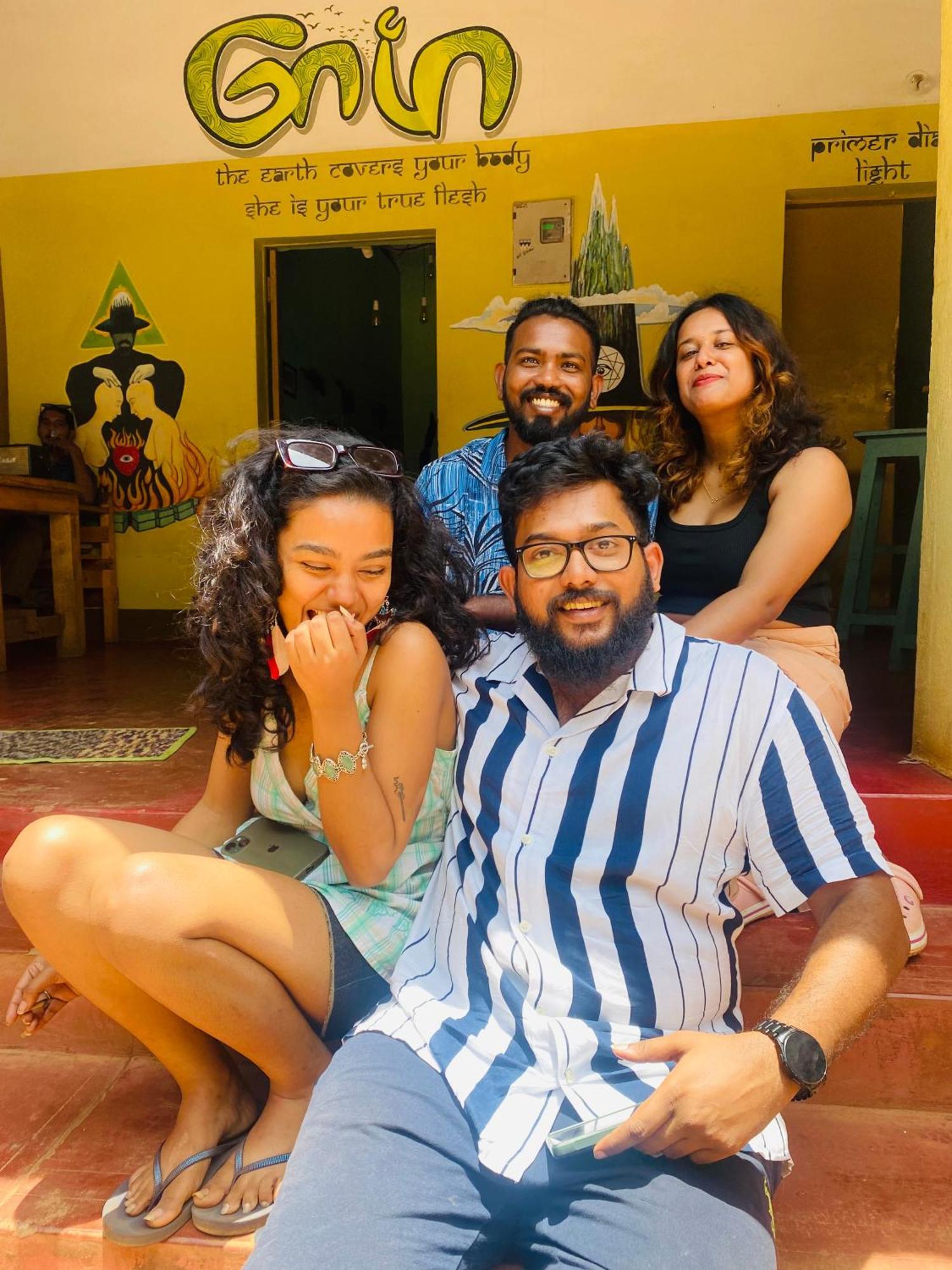 Gaia Hostels Anjuna Bagian luar foto